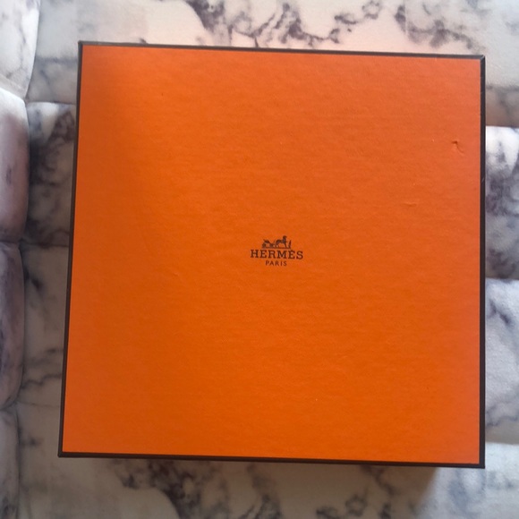Hermès belt main image 6